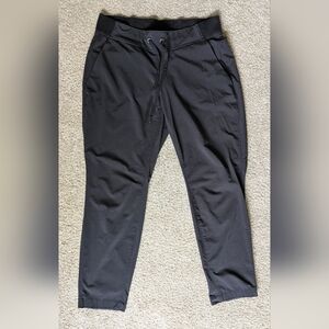 Athleta Women's Black Casual Pants